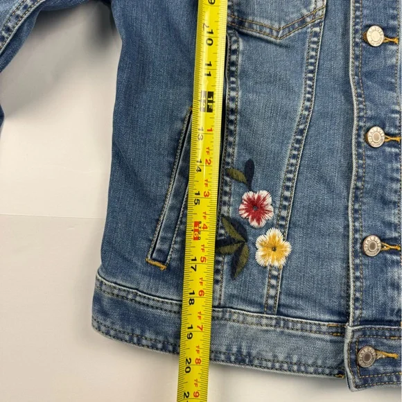 Talbots Blue Jean Jacket with Floral Embroidery size sp - Picture 6 of 8